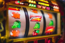 daabet Sportsbook အများကစားလောင်းကြေးထည့်နည်း MNL Esports Sepak Takraw MMK ဖြင့်ကစားနေသောမြင်ကွင်း